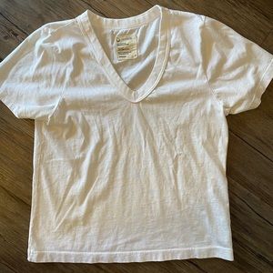 Organic cotton white v neck Tshirt